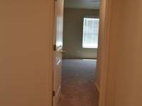 $1,400 / Month Apartment For Rent: 1701 Castroville Tr #B - McMullin Property Mana...