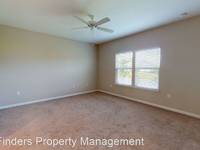 $2,500 / Month Home For Rent: 189 Trumpco Dr - Nest Finders Property Manageme...