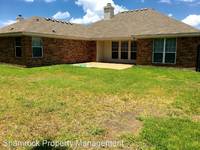 $2,095 / Month Home For Rent: 3008 Cherokee Ln - Shamrock Property Management...