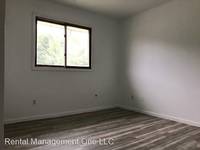 $1,325 / Month Apartment For Rent: 3411 Mahoney Dr - Rental Management One LLC | I...