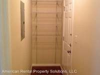 $1,000 / Month Home For Rent: 2101 E 67th St #110 Cook County - American Rent...