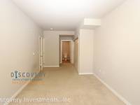 $2,995 / Month Home For Rent: 1511 Jefferson St. #302 - Discovery Investments...