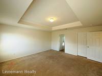 $1,600 / Month Home For Rent: 412 E. Little Dipper Drive - Linnemann Realty |...