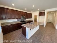 $2,399 / Month Home For Rent: 1113 Lahontan Dr - Bobcat Property Management |...