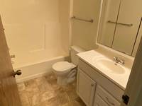 $875 / Month Apartment For Rent: 715 North 40th Street - #207I - TruHome Propert...