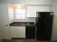 $1,300 / Month Apartment For Rent