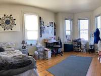 $2,800 / Month Apartment For Rent