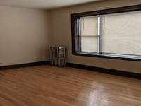 $1,050 / Month Apartment For Rent