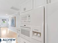 $5,950 / Month Apartment For Rent: 204 Diamond Avenue - Stunning Furnished Or Unfu...