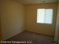 $950 / Month Apartment For Rent: 205 Abby Rd. Apt B - Preferred Management, LLC-...