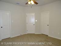 $1,350 / Month Home For Rent: 7010 Micayla Cove #101 - K Clark Property Manag...