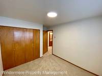 $1,600 / Month Apartment For Rent: 2680 Alderwood Ave - 01 - Windermere Property M...