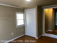 $1,295 / Month Home For Rent: 1631 E. 45th Place - McGraw REALTORS - Kim Cavi...