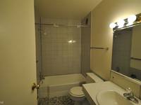 $1,840 / Month Apartment For Rent: Classic Two Bedroom W/ Hardwood Floors - Sans S...