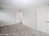 $850 / Month Apartment For Rent: 1800 East Broadway - 1W - Real Property Group |...