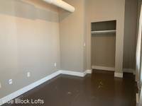 $1,395 / Month Apartment For Rent: 431 S Jefferson 240 - Blue Block Lofts | ID: 75...