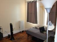 $2,200 / Month Apartment For Rent