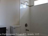 $1,475 / Month Apartment For Rent: 318 W Coral Dr - The Performance Group Of Color...